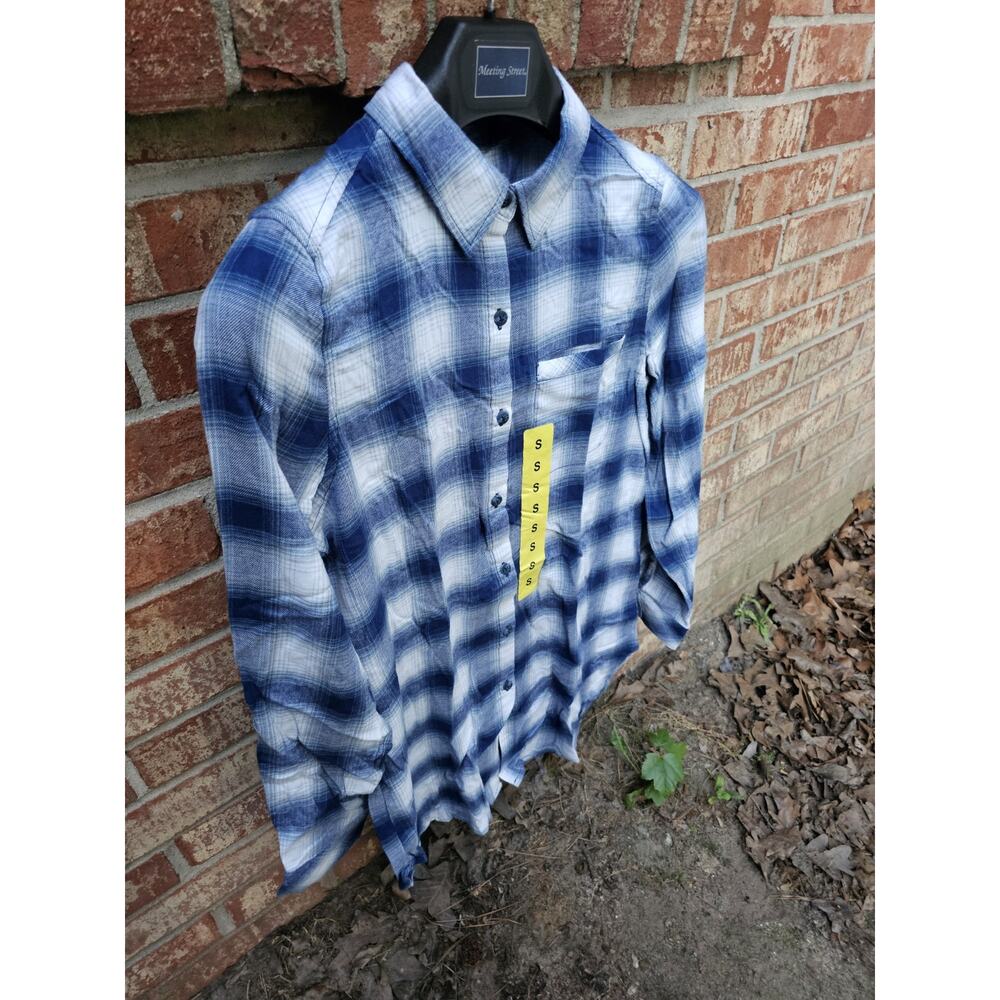 NWT Boston Traders Flannel Button Up Shirt Plaid Boyfriend Shacket Top Small S
